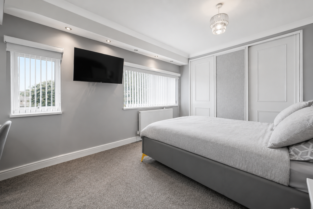 Thistledown Road, Shard End - More