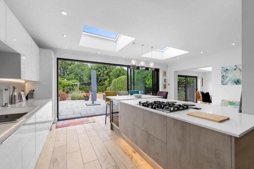 House in Reigate and Banstead, Surrey - More