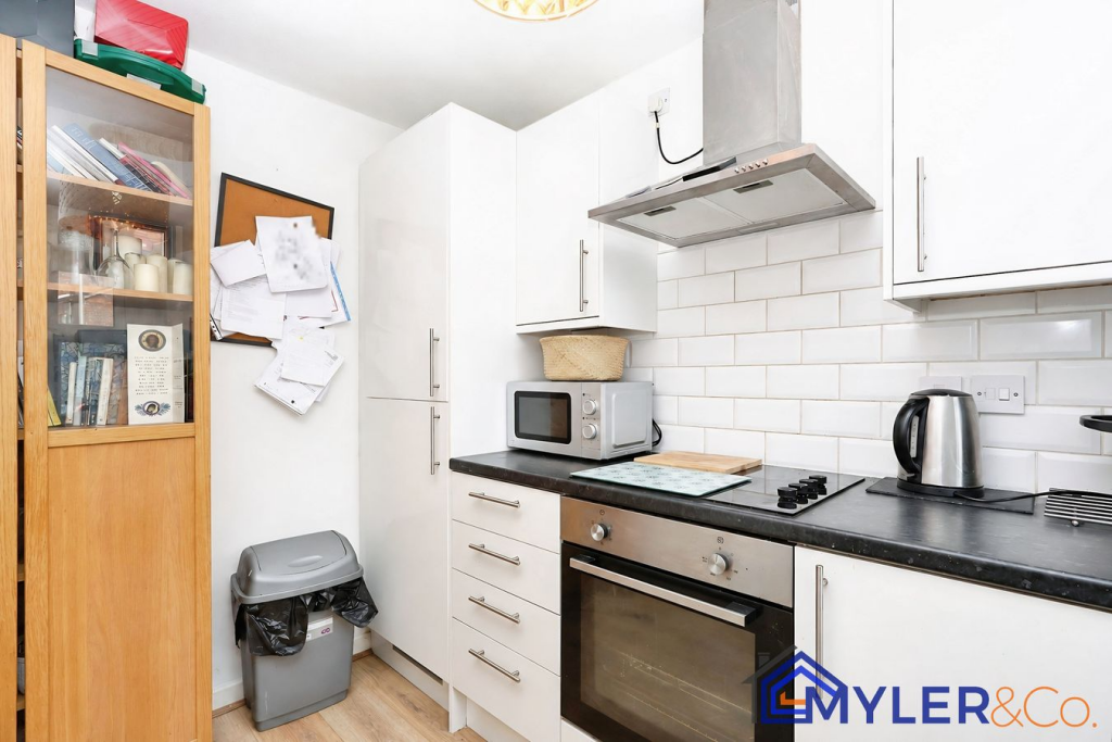 Apartment in Widnes, Halton - More