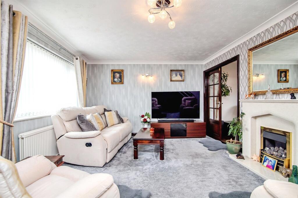 Whiteacres, Whittlesey, Peterborough photo 2