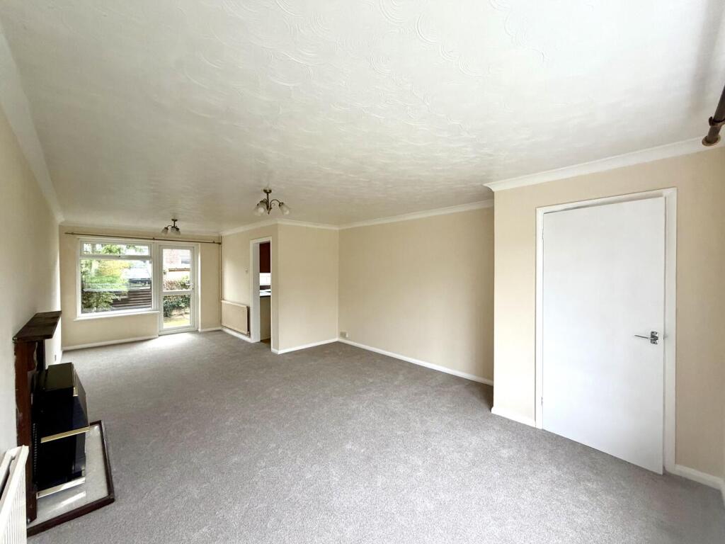 Withyham Close, Eastbourne photo 2