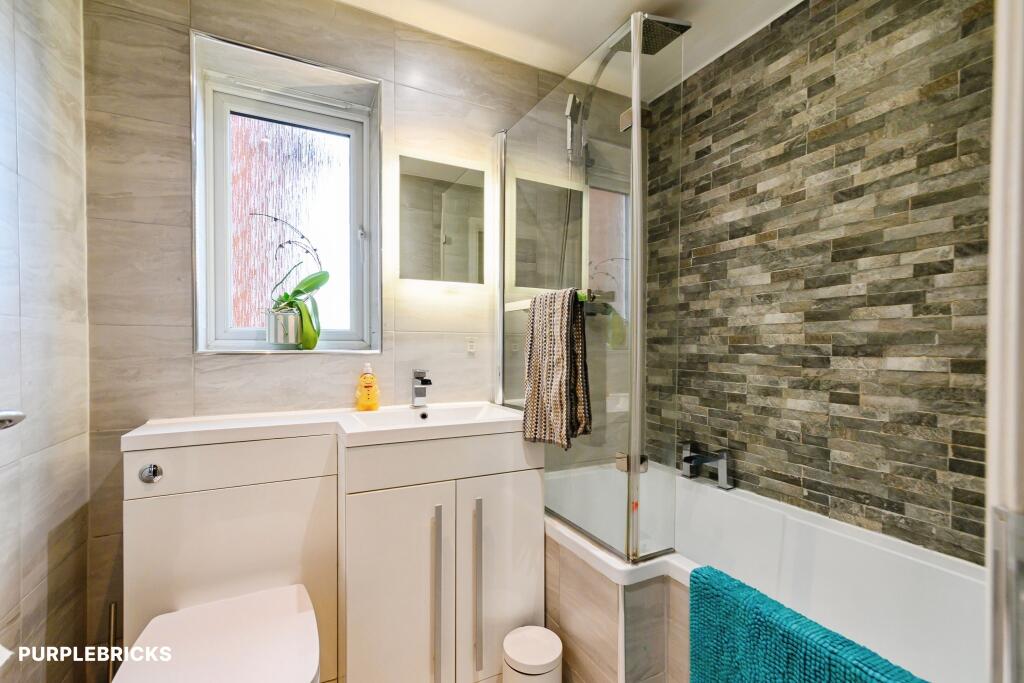 Kilmarnock Grove, Heywood, OL10 photo 4