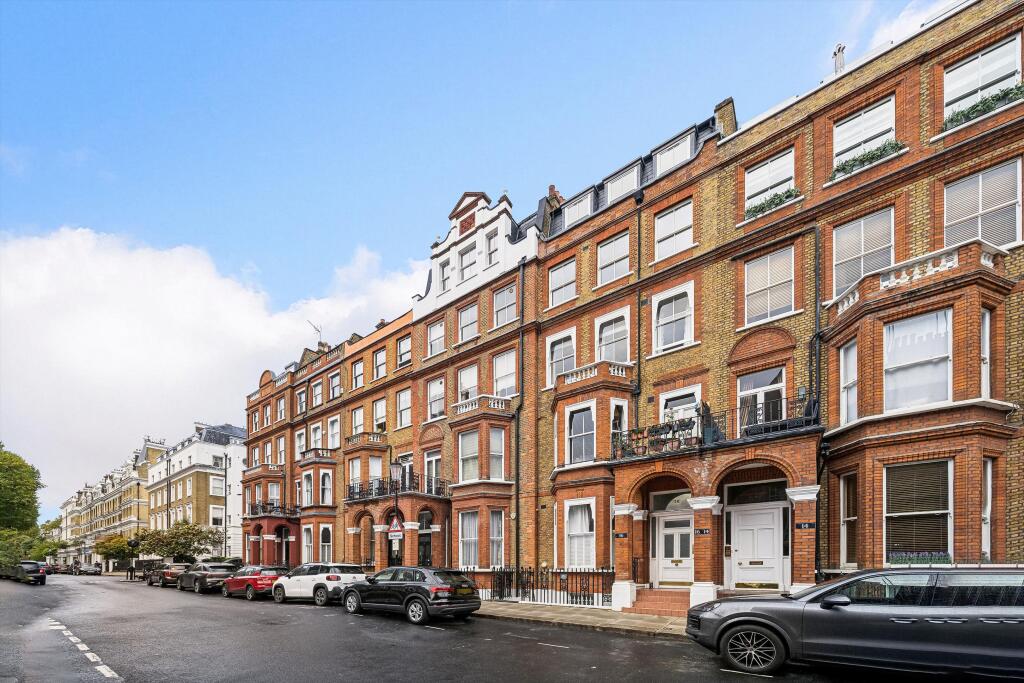 Wetherby Place, South Kensington, London SW7 photo 3