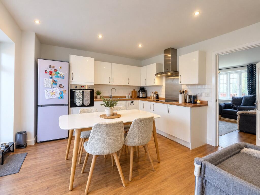 House in Swindon - View 3