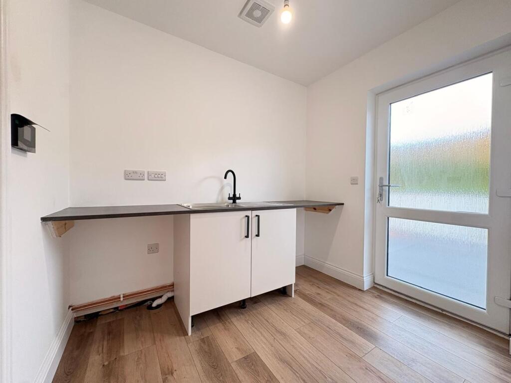 House in Swansea, Llangunnor - More