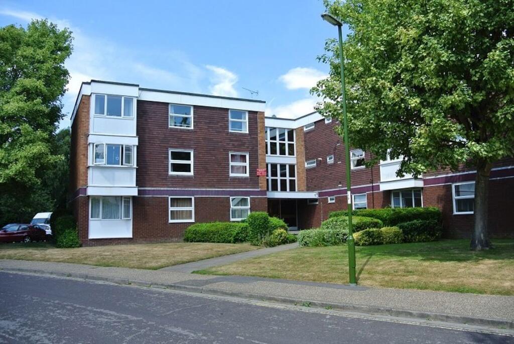 Main image of property: Somerstown, Chichester PO19 6AF