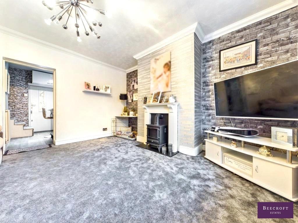 Pontefract Road, Barnsley photo 4