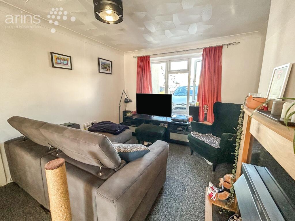 Alandale Close, Reading, RG2 photo 4