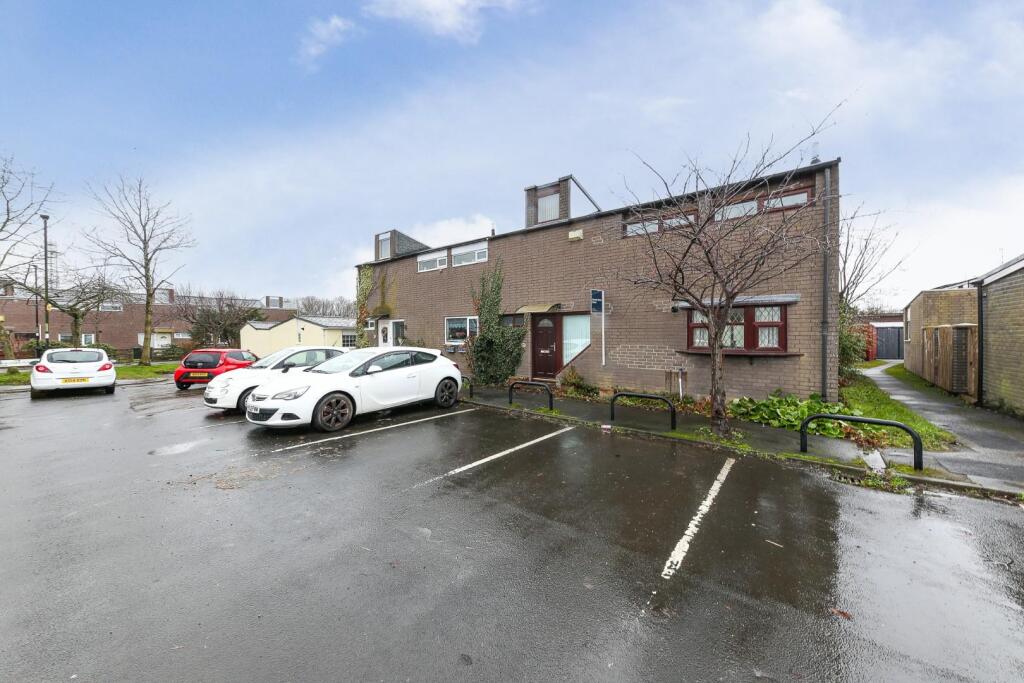 Main image of property: Hallington Mews, Killingworth, NE12