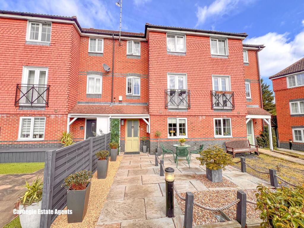 Main image of property: Node Way Gardens, Welwyn