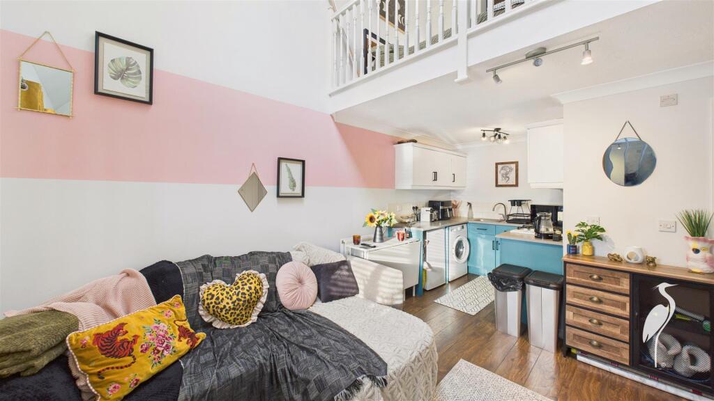House in Sunderland, Havelock Park, Hylton Lane Estate - View 4