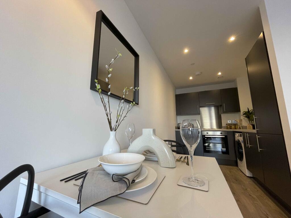 Apartment in Liverpool - More