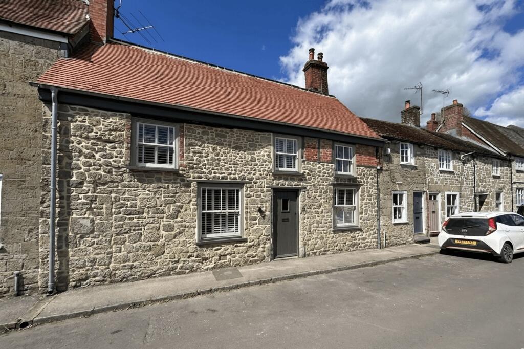 Main image of property: St James Street- Shaftesbury