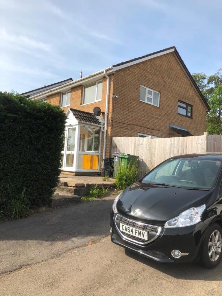 Main image of property: Pentre Close, Cwmbran, NP44