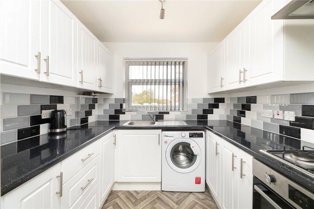 House in Leeds, Morley - View 5