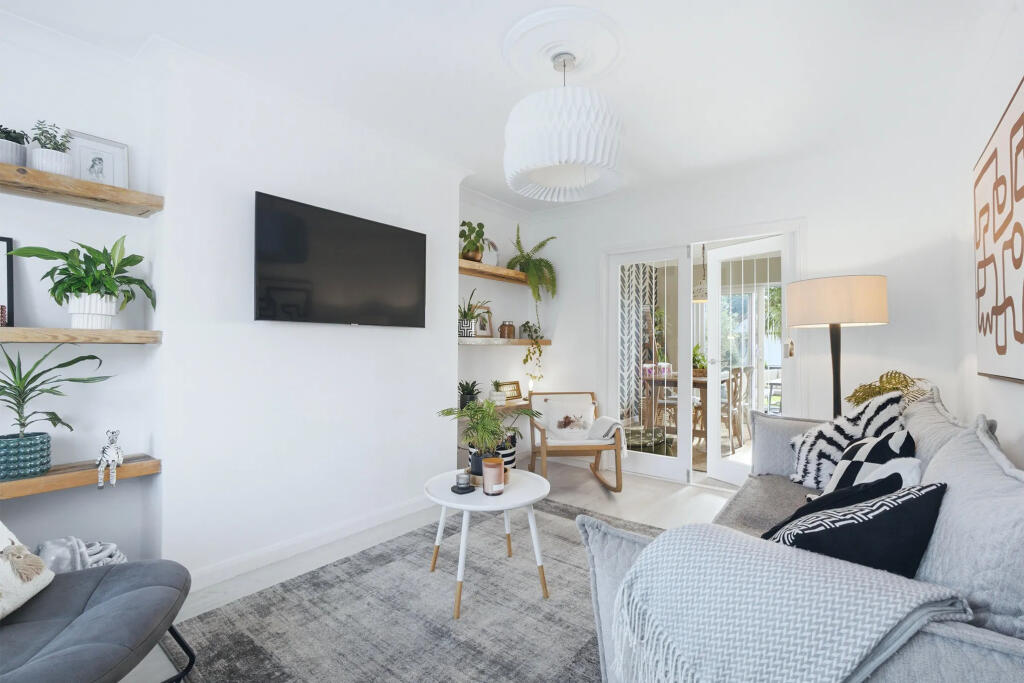 House in Douglas, Willaston - View 3