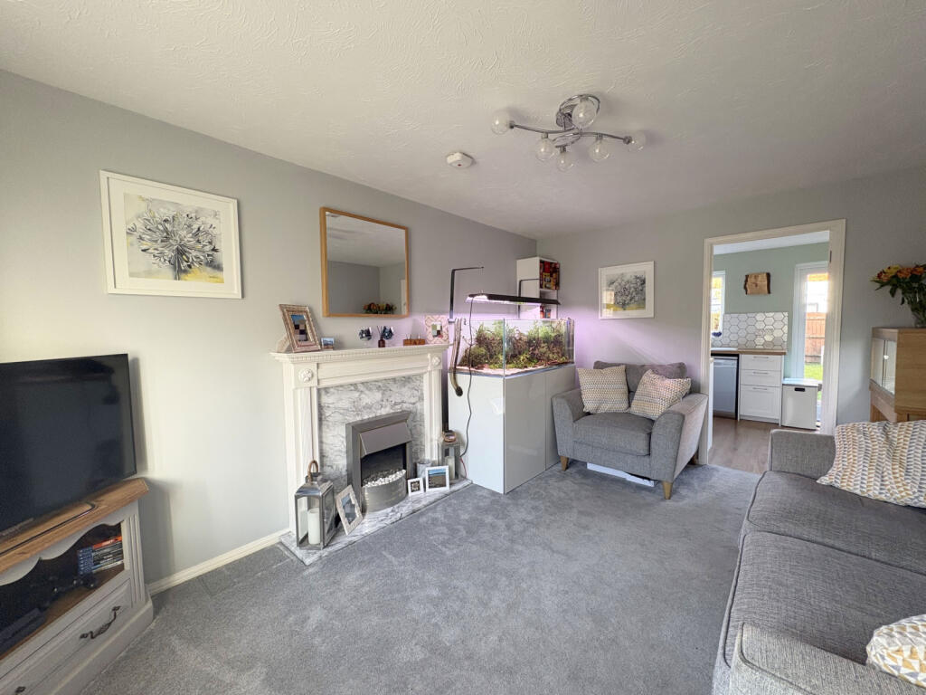 House in Tewkesbury, Wheatpieces - View 3