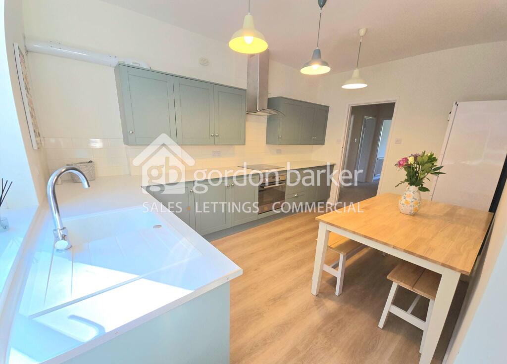 Apartment in Bournemouth - View 3