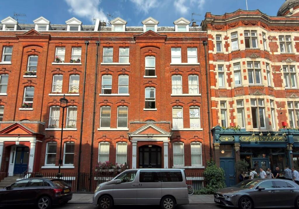 Main image of property: Flat 10, 88-90 Great Titchfield Street, Fitzrovia, London, W1W 6SE