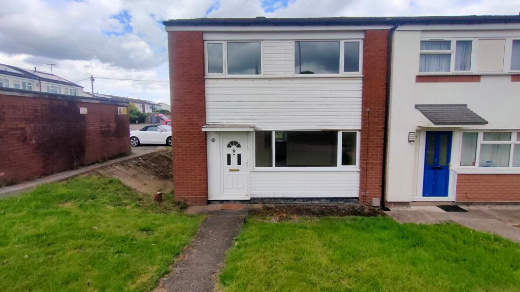 Main image of property: Chester Road, Wrexham, LL12