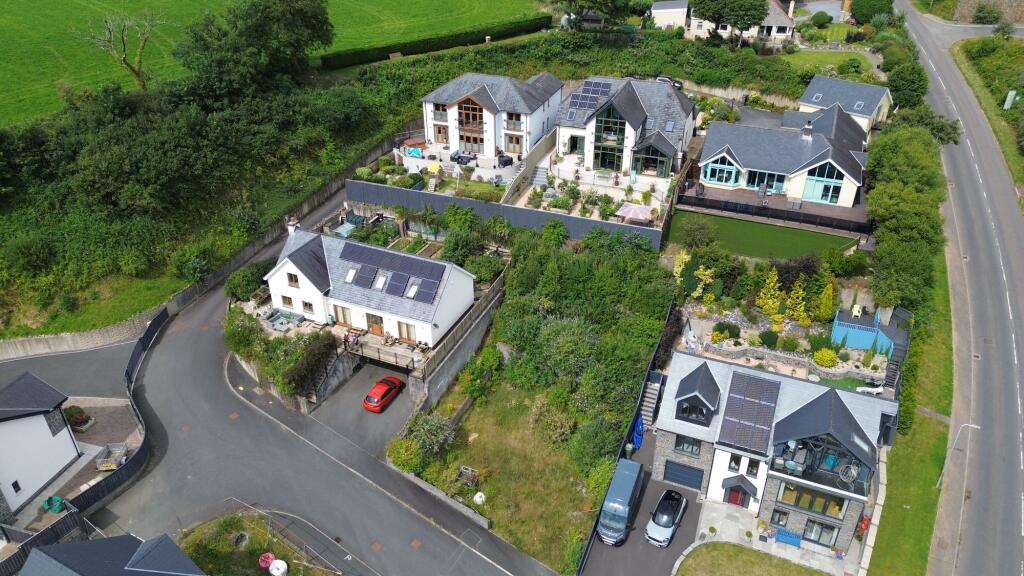 Main image of property: Ocean View, Pendine, SA33