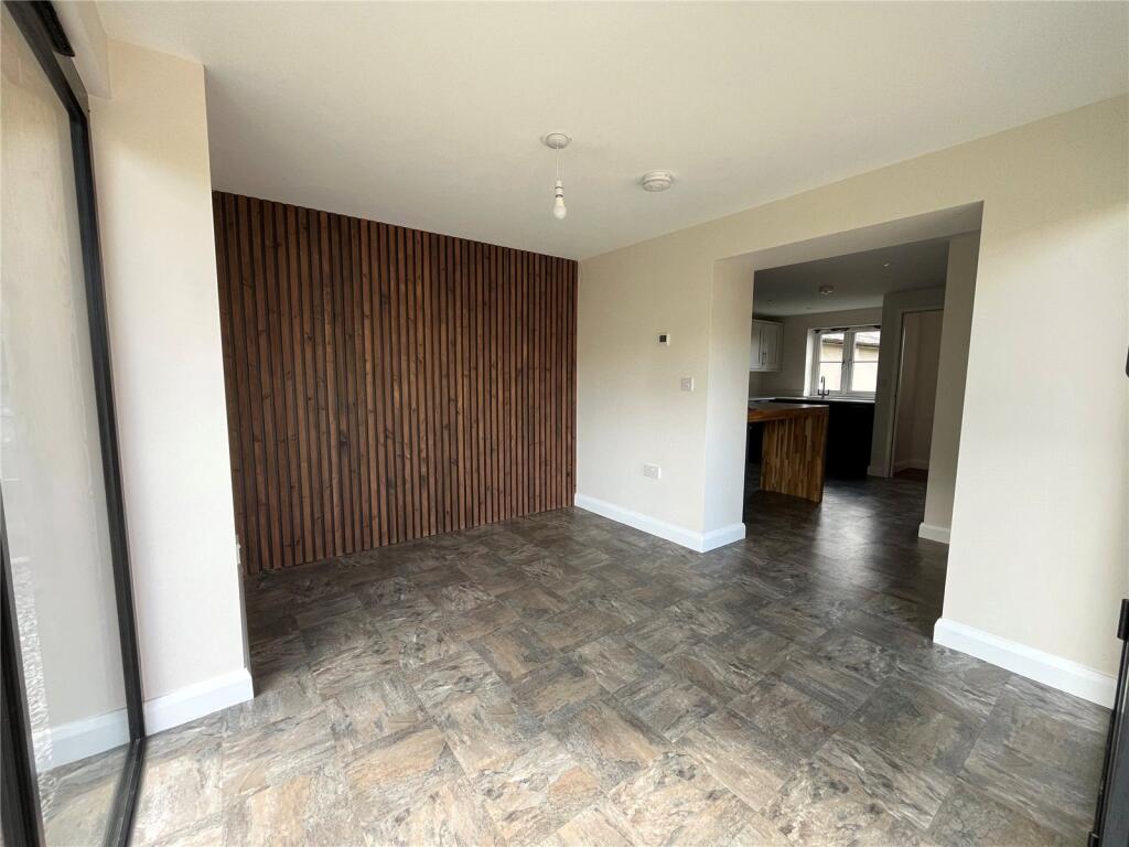 House in Superb Three Bedroom Home - Chewton Mendip, Chewton Mendip - View 6