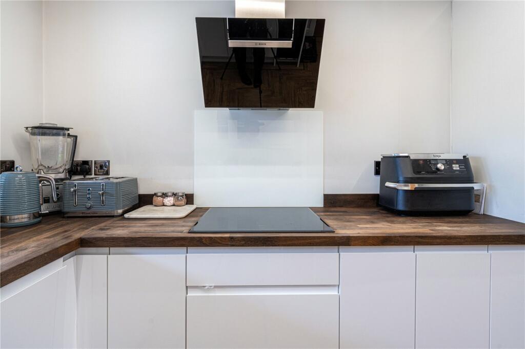 Additional image 9 of Coton Lane, Tamworth, Staffordshire, B79