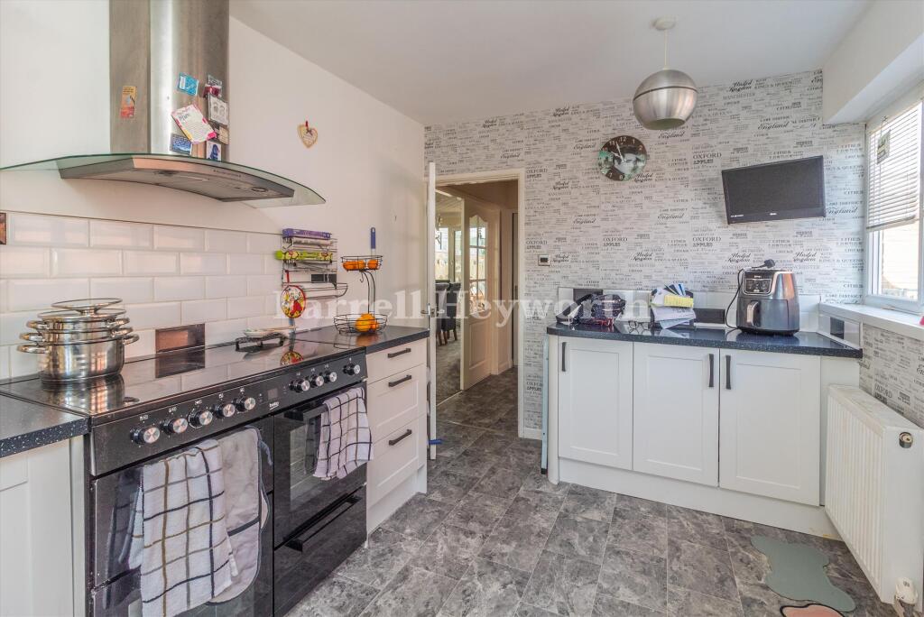 Thornhill Avenue, Preesall, Poulton Le Fylde photo 4