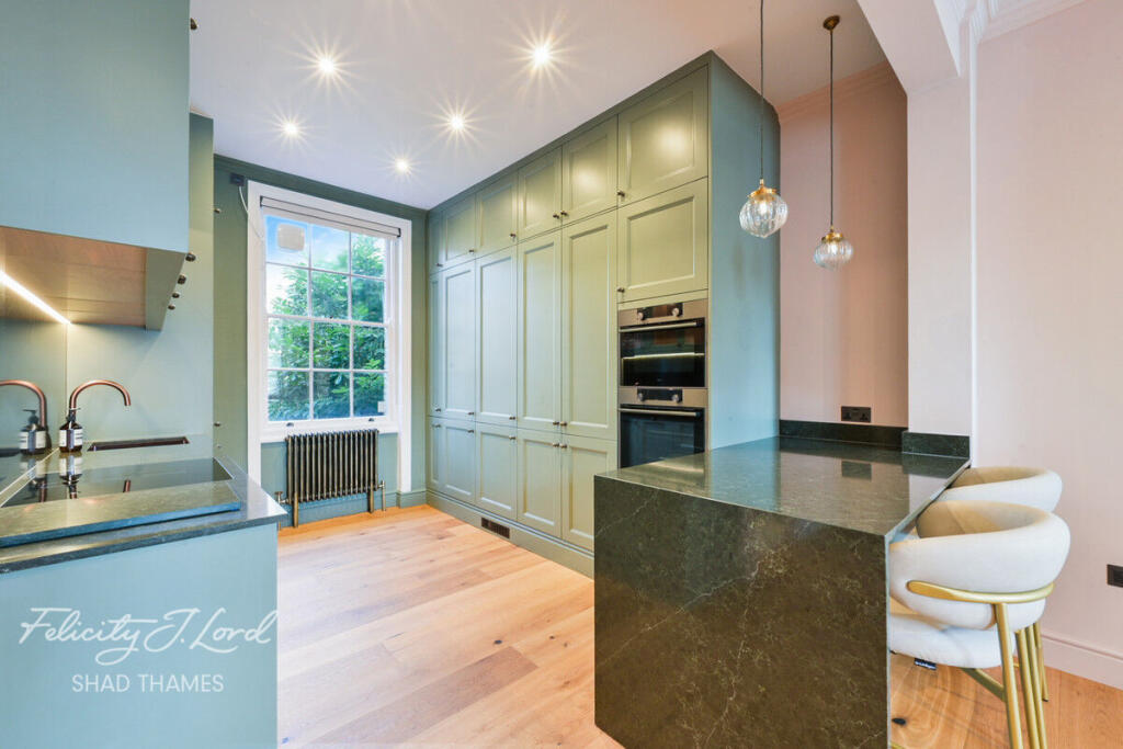 Main image of property: Trinity Street, Borough, SE1
