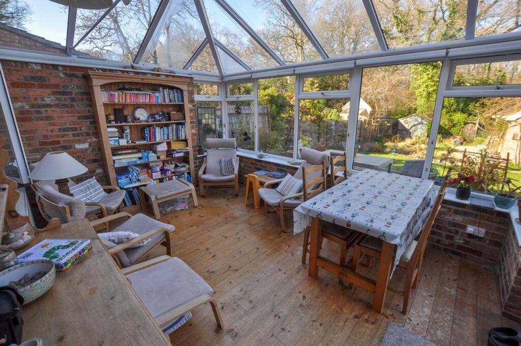 House in Wimborne, Horton - More