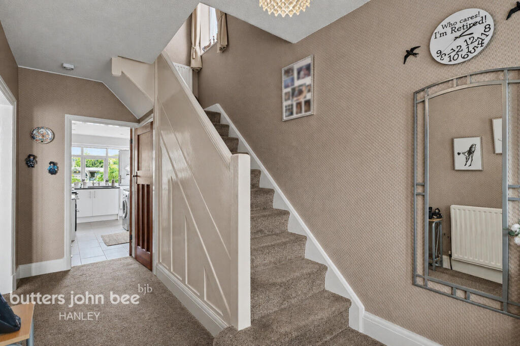 House in Stoke-on-Trent - View 3