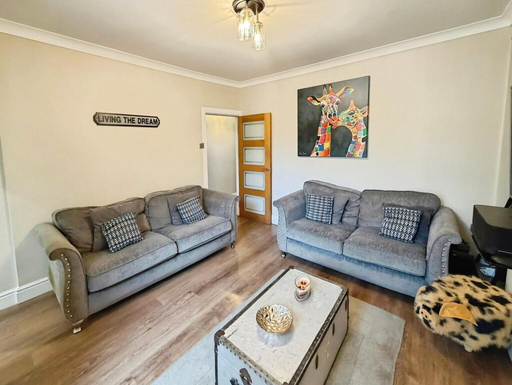 House in Llanelli - View 4