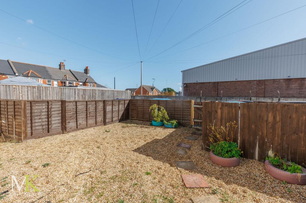 Apartment in Bournemouth, Springbourne - View 2