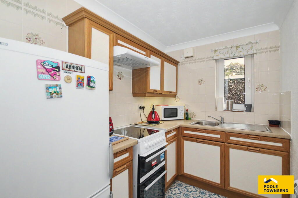 Apartment in Grange-over-Sands, Westmorland and Furness - View 5