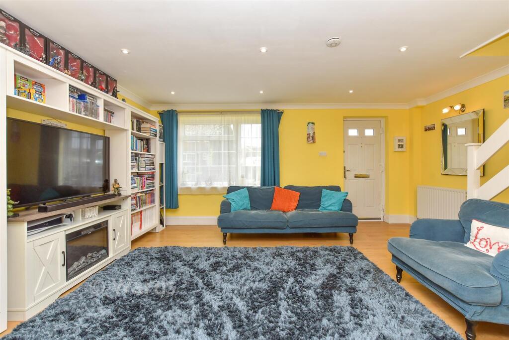 House in Rochester - View 3
