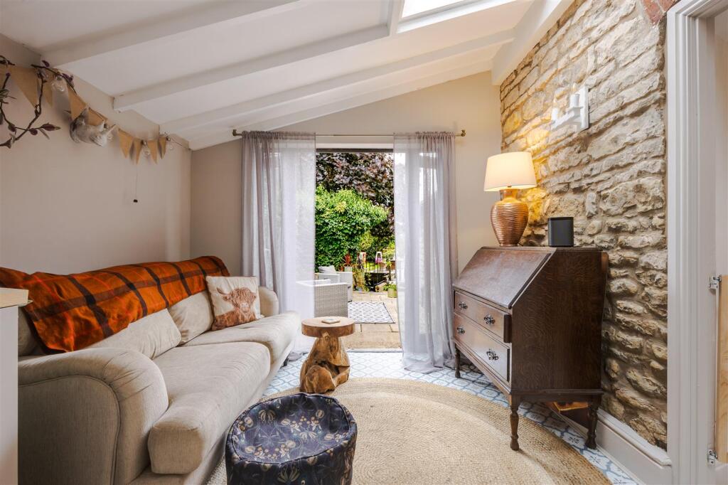 House in Kirton in Lindsey, North Lincolnshire - View 3