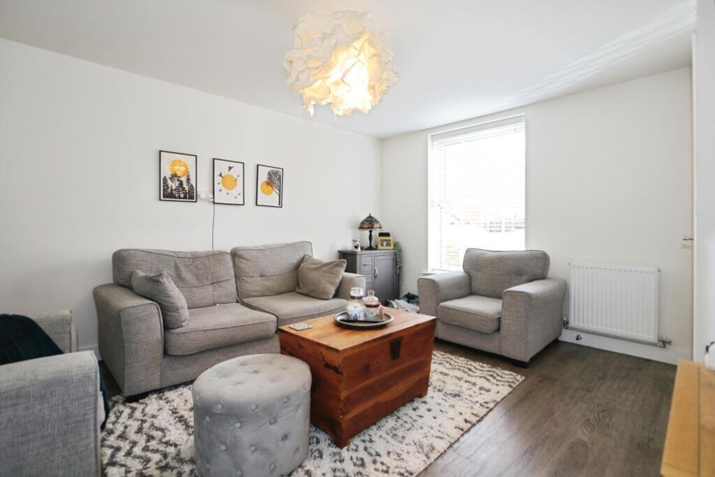 House in Leicester - View 2