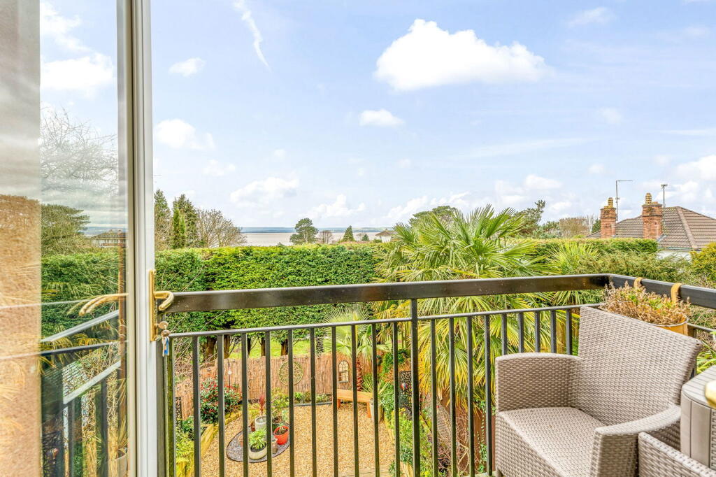 Brackenwood Gardens, Portishead, Portishead, BS20 8FD photo 4