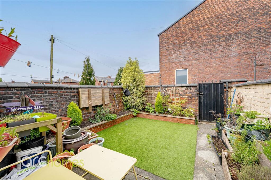 House in Wigan, Greater Manchester - View 4