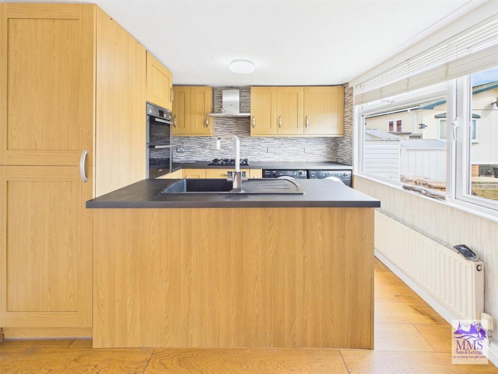 House in Hoo St Werburgh, Medway - View 4