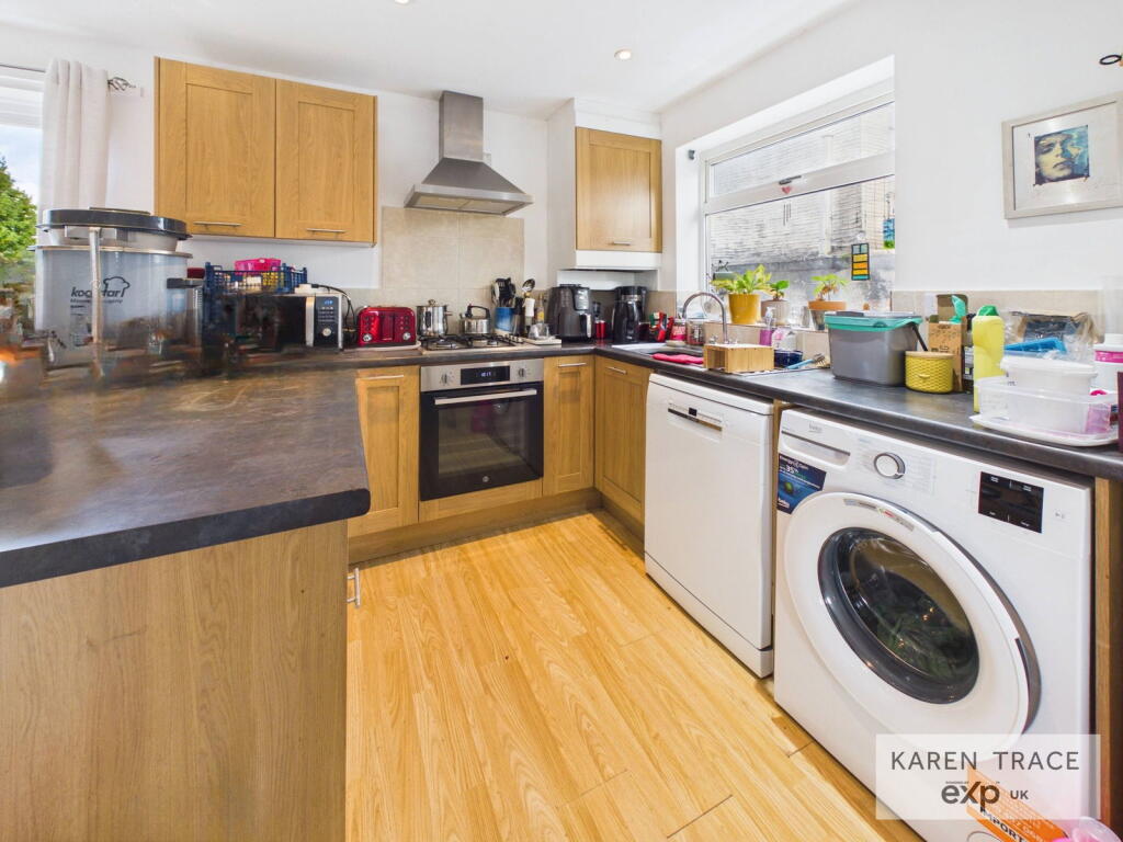 House in St Blazey, St Blazey Gate, St. Blaise - More