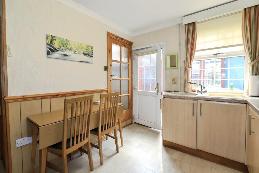 House in Wyre Forest, Aggborough, Kidderminster - More