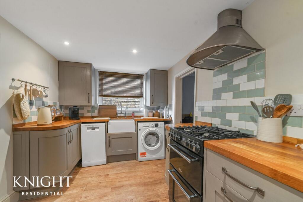 House in Colchester, Hythe - View 4