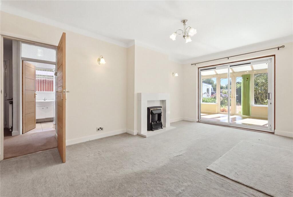 House in Southend-on-Sea - View 5