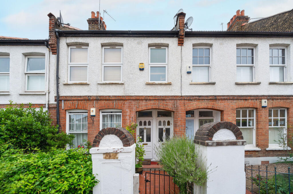 Main image of property: Lyham Road, Brixton Hill, Brixton Hill, London, SW2