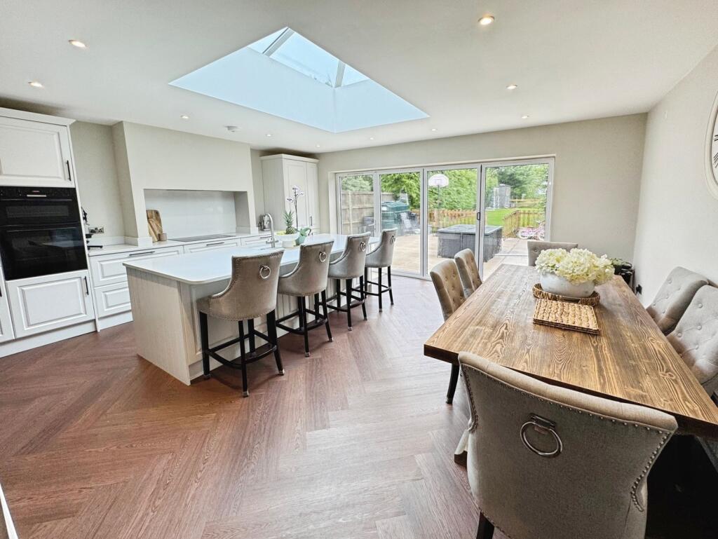 House in Point Clear, St. Osyth - View 2