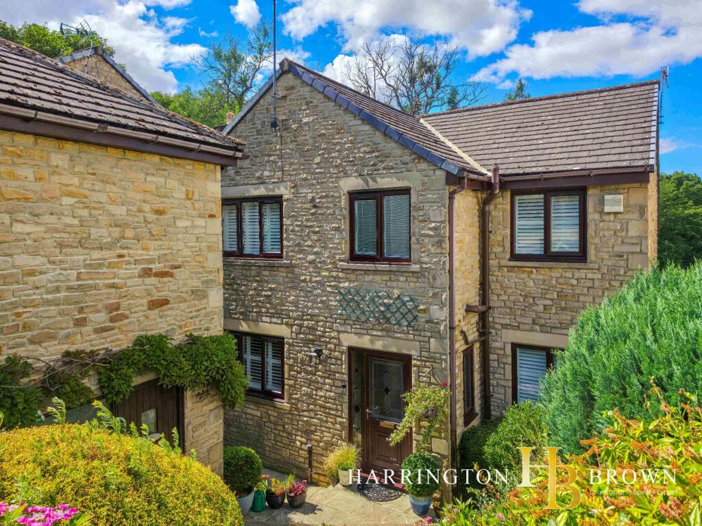 4-bed detached on Aintree Drive, Shotley Bridge, £400,000