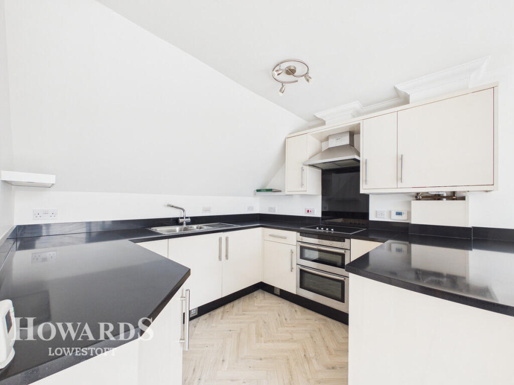 Rectory Road, Lowestoft photo 4