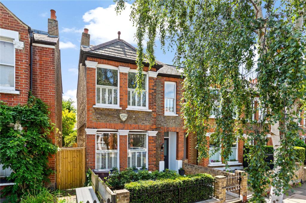 Main image of property: Selwyn Avenue, Richmond, SurreyFrom: Emma Humph, TW9