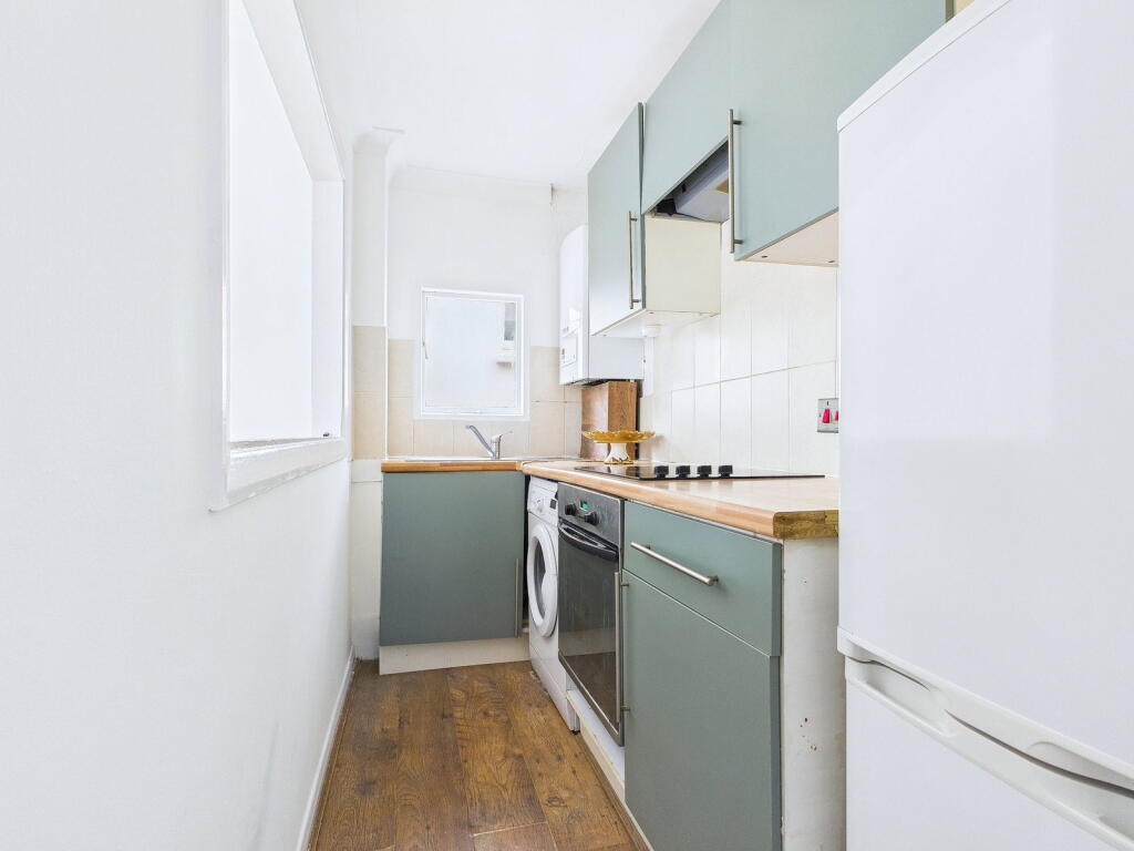 Sackville Road, Hove, BN3 3FB - View 4